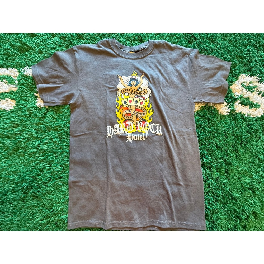 Hard Rock Hotel T-Shirt Mens M Gray Excellent Take A Chance On Love Las Vegas NV